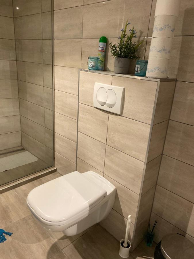 3 Comfortable And Cosy Apartments In Heart Of Budapest Near Basilica المظهر الخارجي الصورة